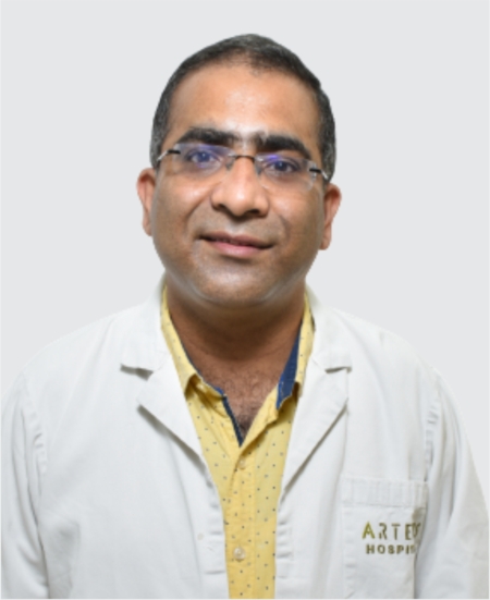 Dr. Naginder Vashist